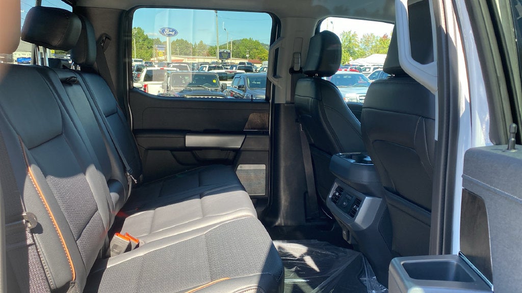 2027 Ford F-250SD F-250® Lariat®