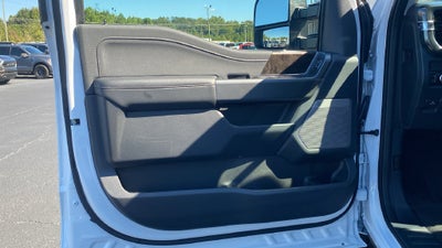 2027 Ford F-250SD F-250® Lariat®