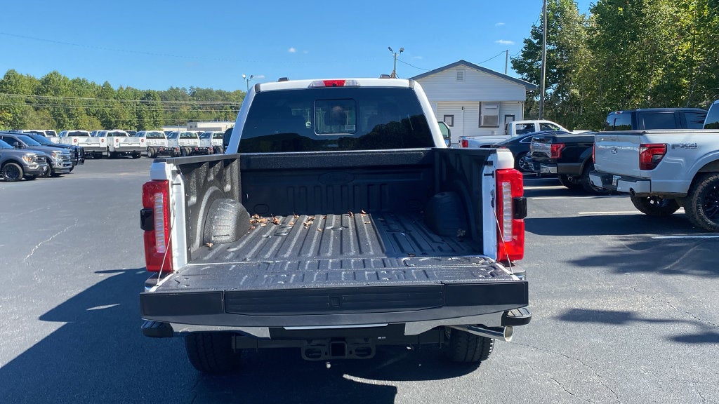 2027 Ford F-250SD F-250® Lariat®