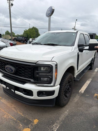 2023 Ford F-250SD Lariat