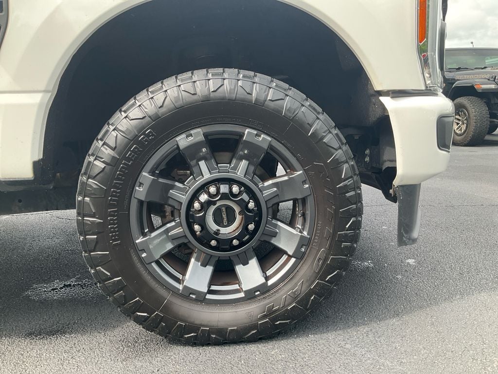 2023 Ford F-250SD Lariat
