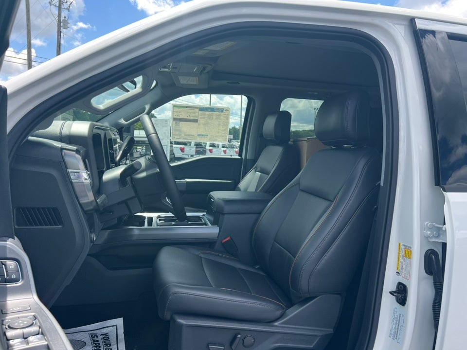 2025 Ford F-350SD Lariat