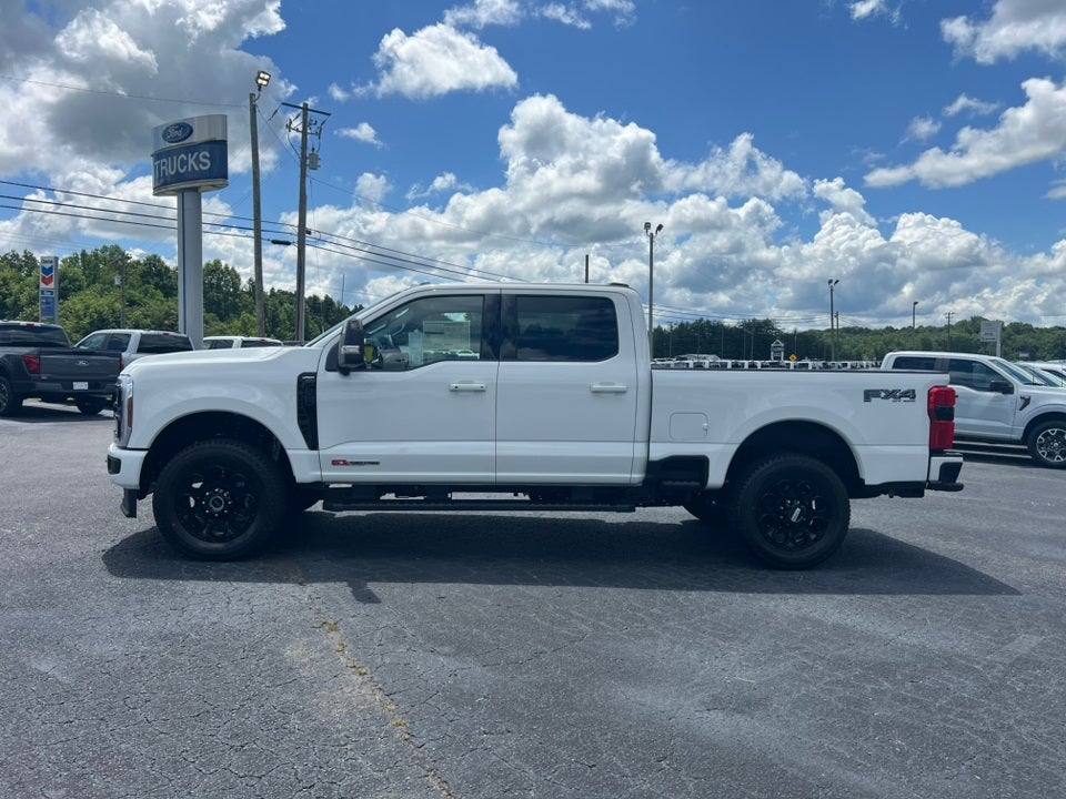 2025 Ford F-350SD Lariat