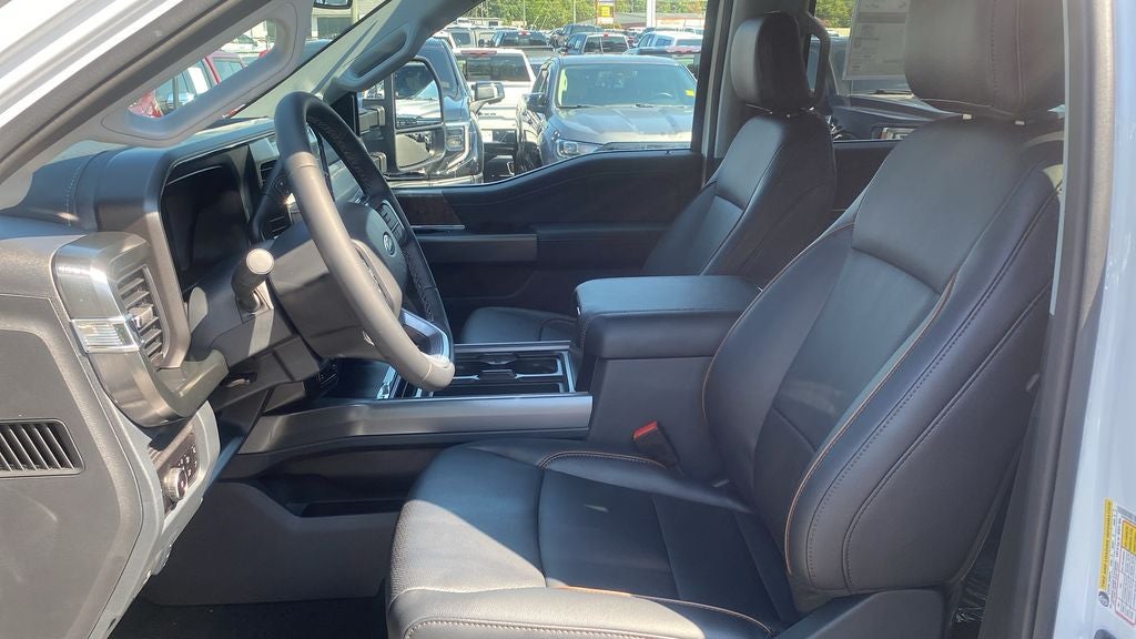 2027 Ford F-350SD Lariat