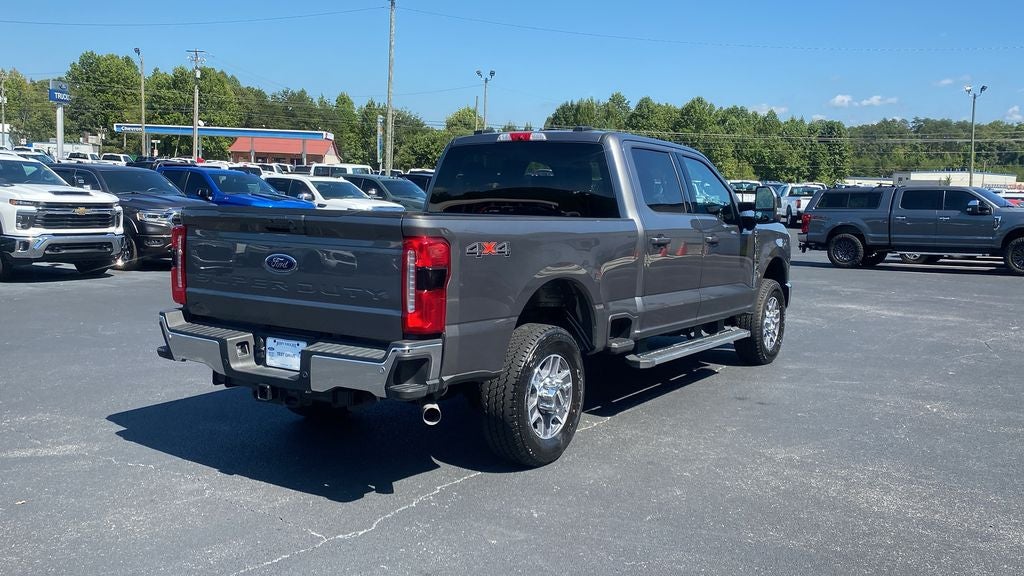2025 Ford F-350SD Lariat