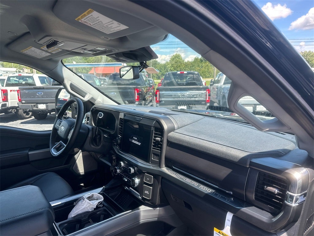 2025 Ford F-350SD Lariat