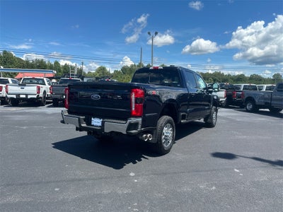 2025 Ford F-350SD Lariat