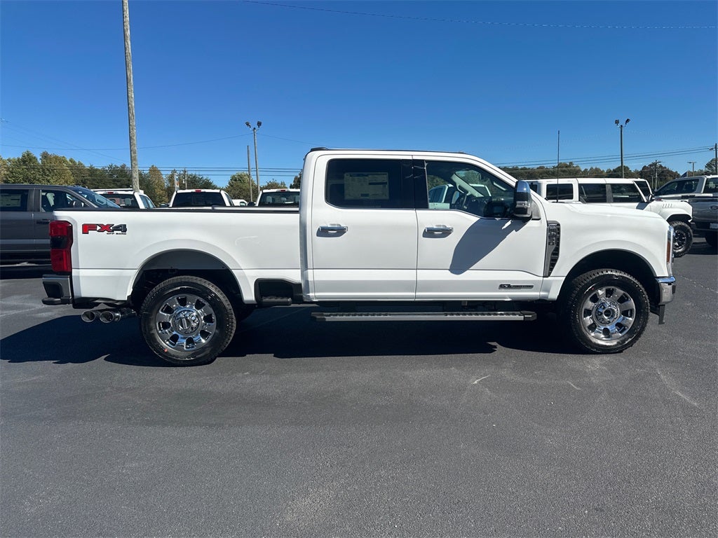 2026 Ford F-350SD Lariat