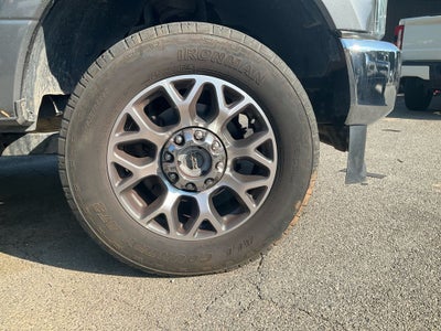 2022 Ford F-350SD Lariat
