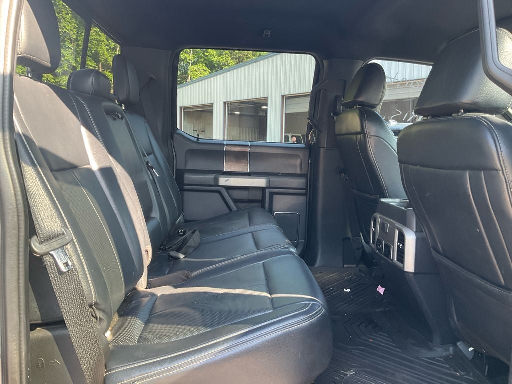 2022 Ford F-350SD Lariat