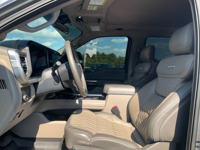 2025 Ford F-350SD Platinum DRW