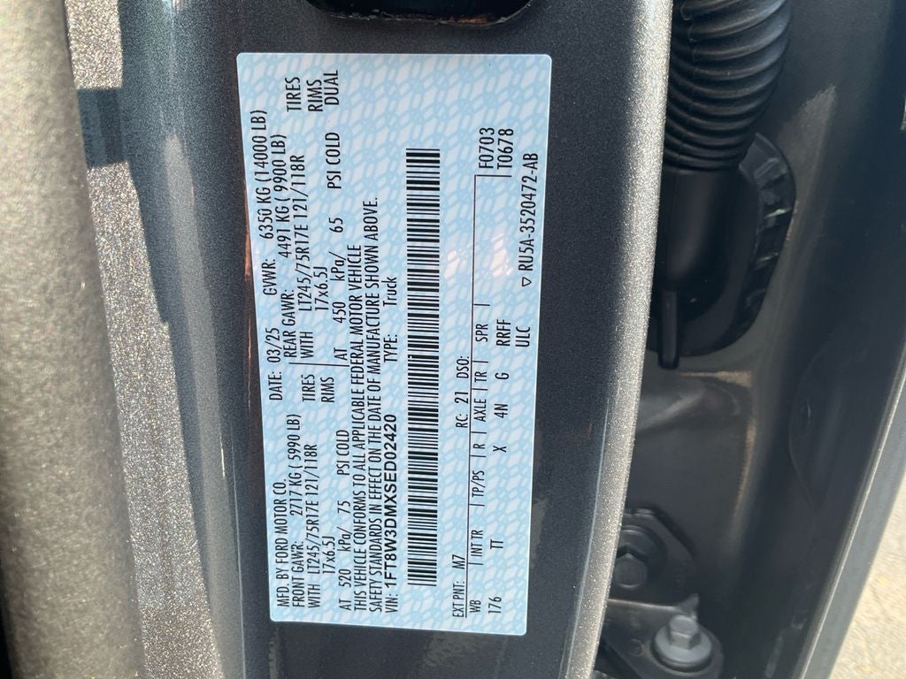 2025 Ford F-350SD Platinum DRW