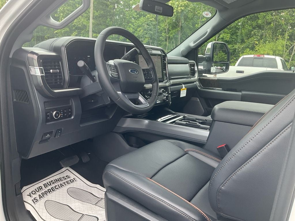 2026 Ford F-350SD Lariat DRW