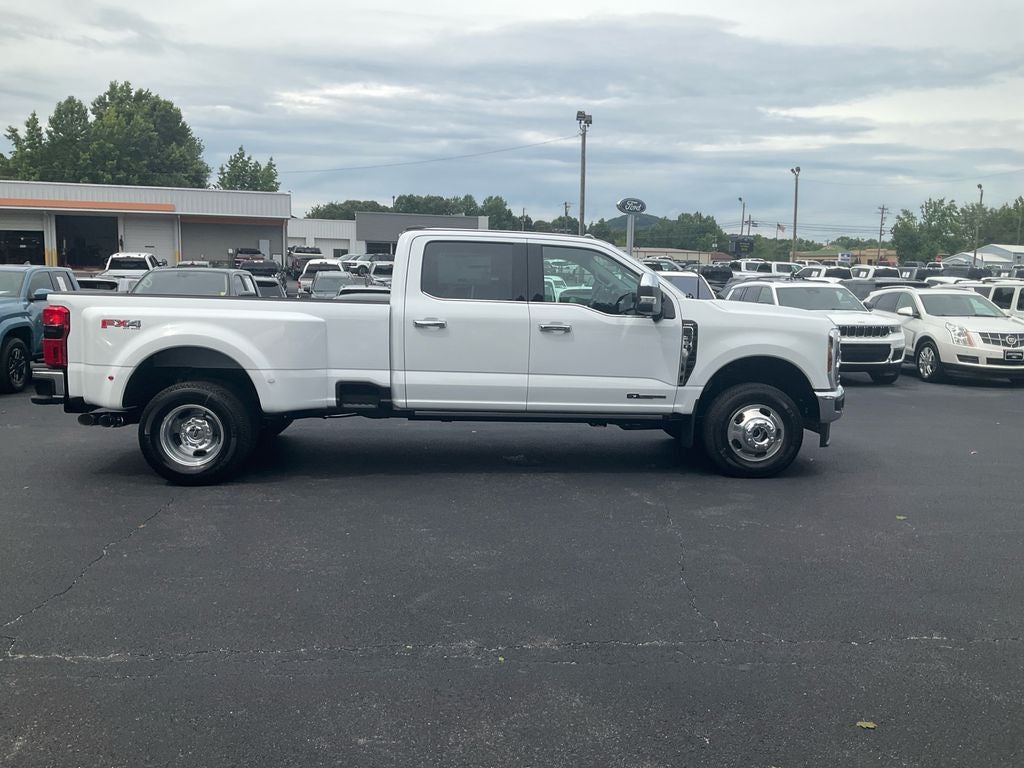 2026 Ford F-350SD Lariat DRW
