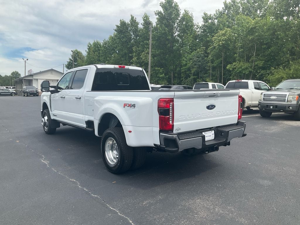 2026 Ford F-350SD Lariat DRW
