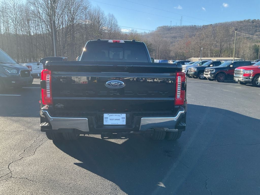 2024 Ford F-350SD Lariat DRW