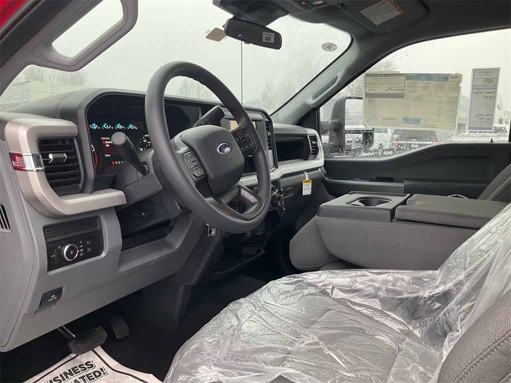 2026 Ford F-350SD XL STX DRW- Skirted Flatbed