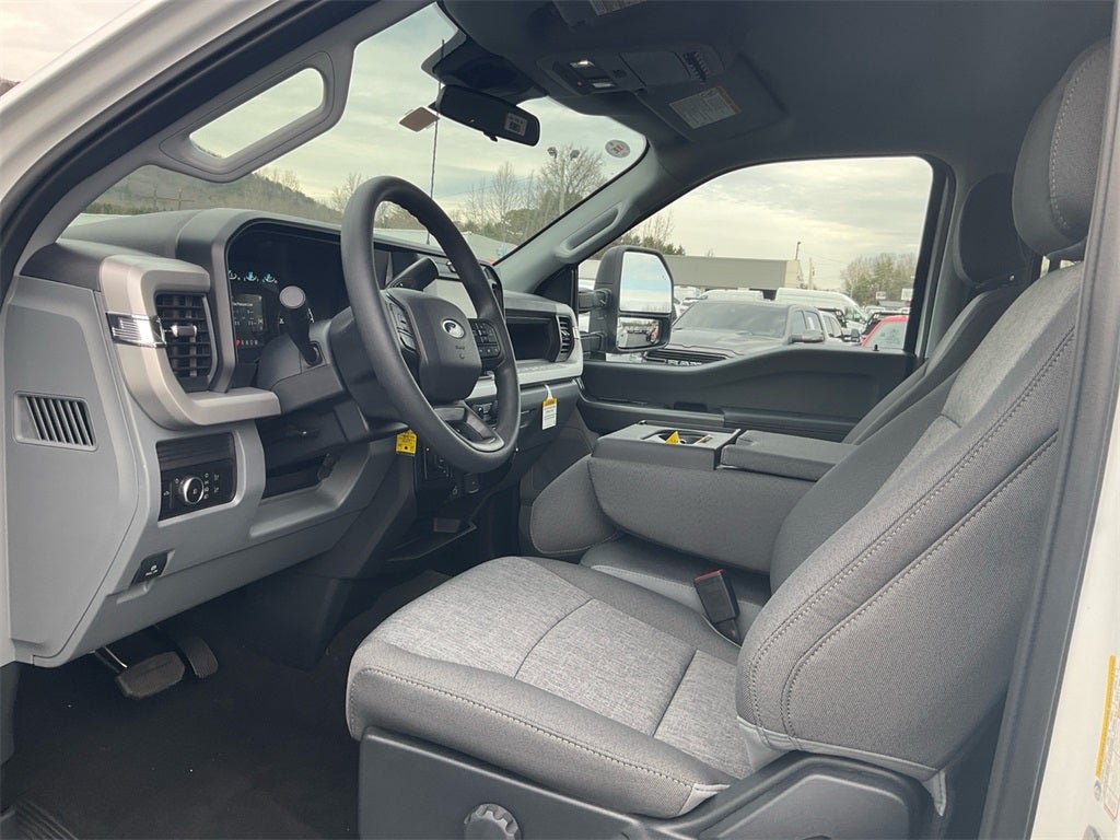 2026 Ford F-350SD XL STX DRW