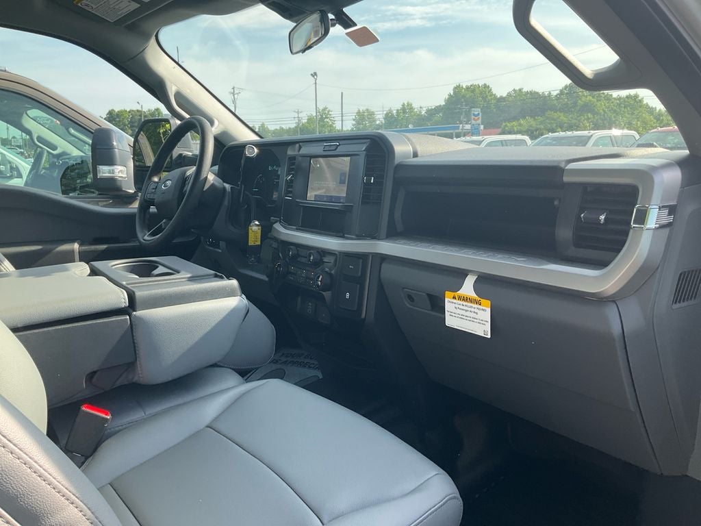 2026 Ford F-350SD XL DRW