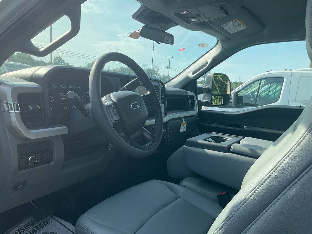2026 Ford F-350SD XL DRW