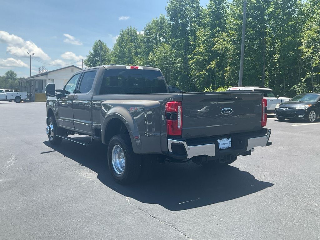2026 Ford F-350SD Lariat DRW