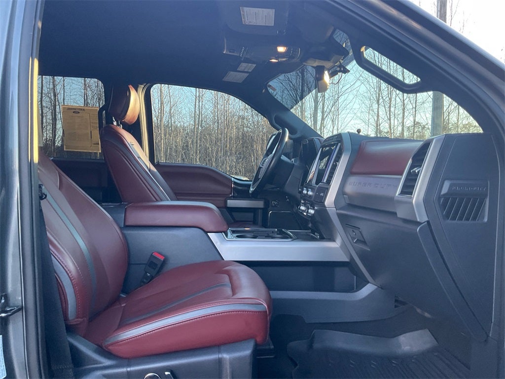 2022 Ford F-450SD Platinum DRW