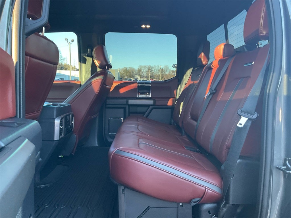 2022 Ford F-450SD Platinum DRW