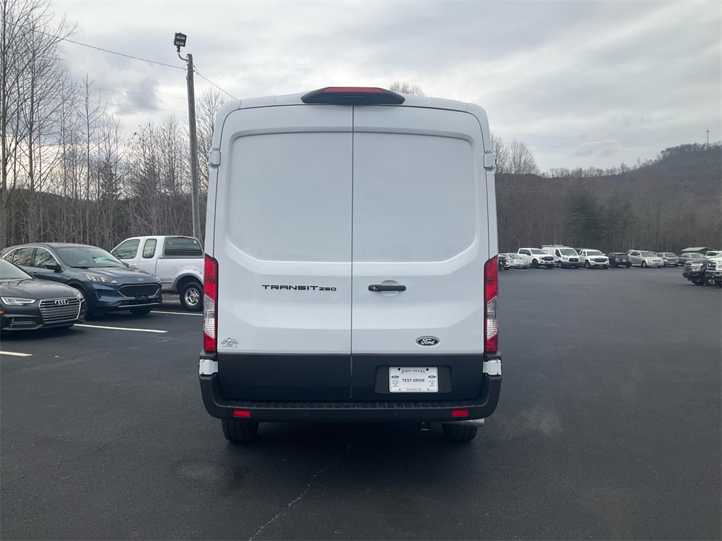 2026 Ford Transit-250 Base