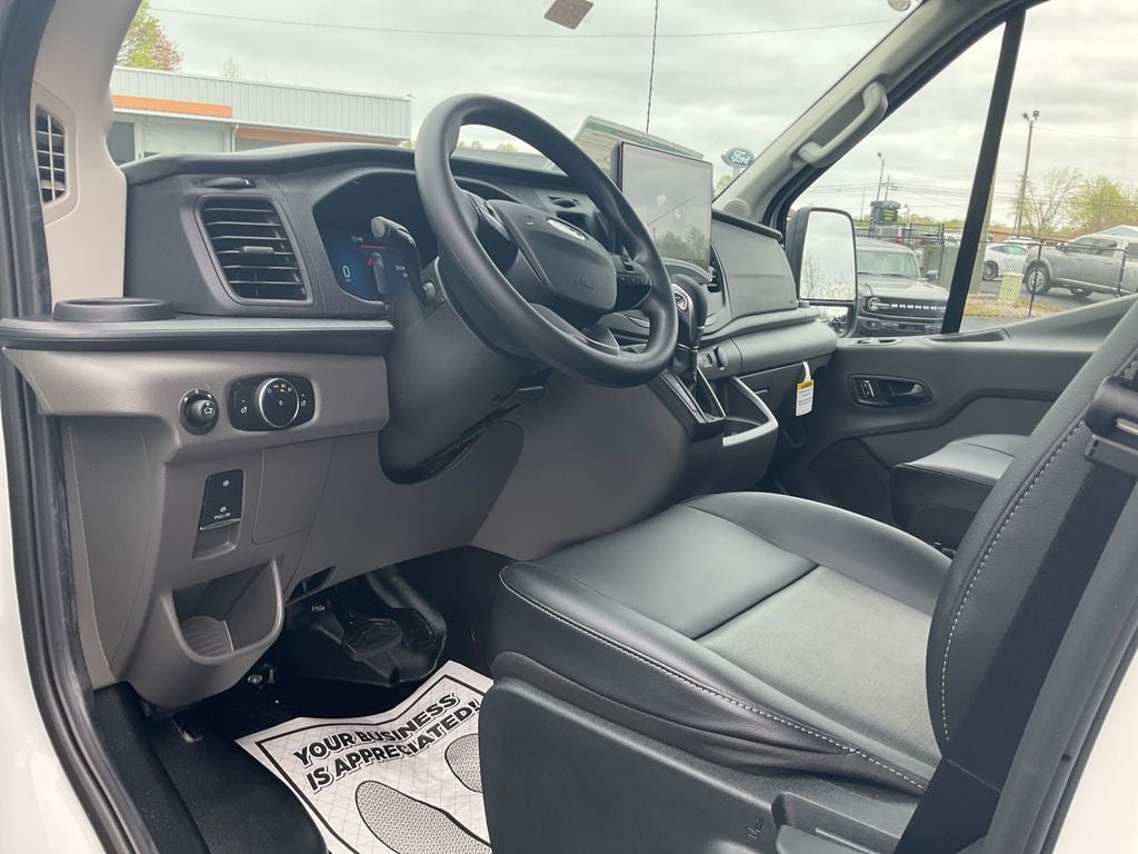 2026 Ford Transit-250 Base MID ROOF