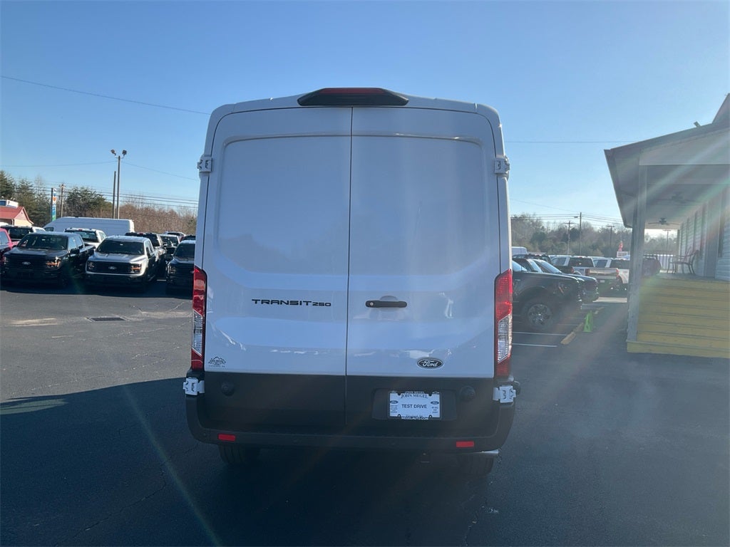 2026 Ford Transit-250 Base MID ROOF