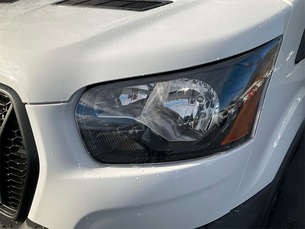 2026 Ford Transit-250 Base MID ROOF