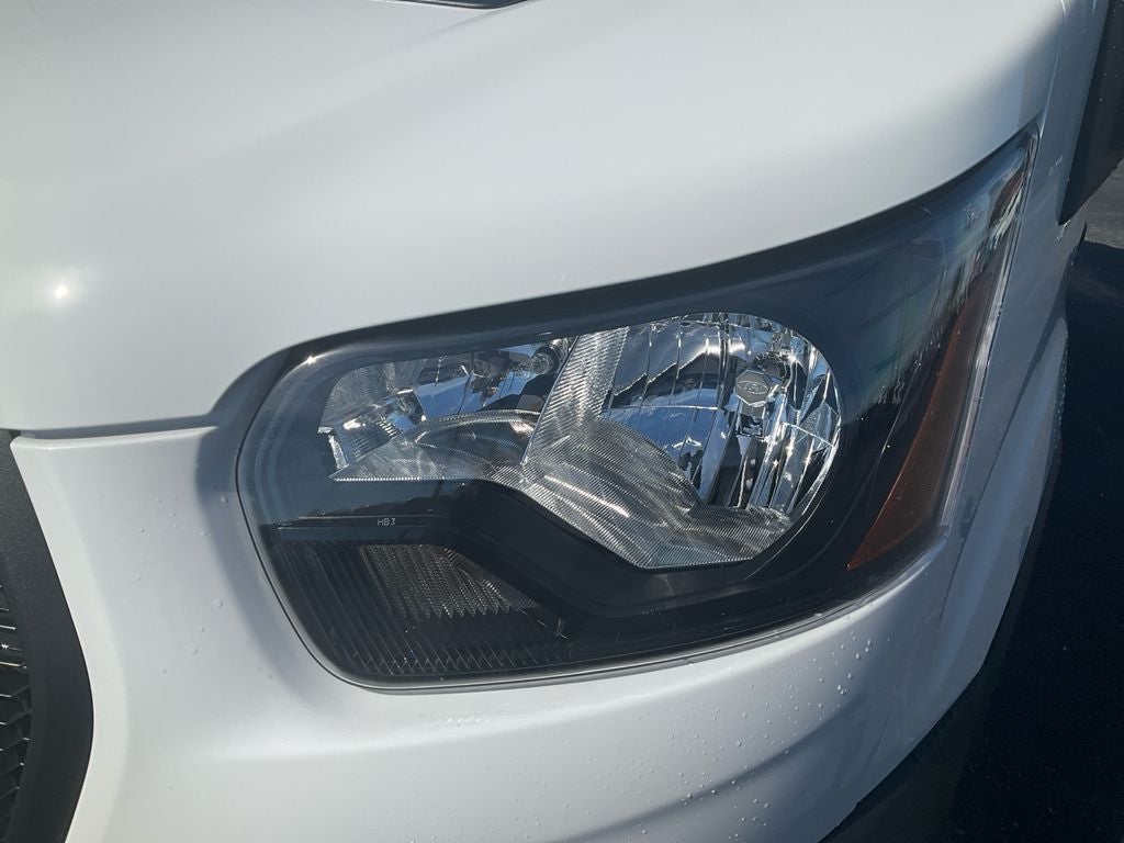 2026 Ford Transit-250 Base MID ROOF