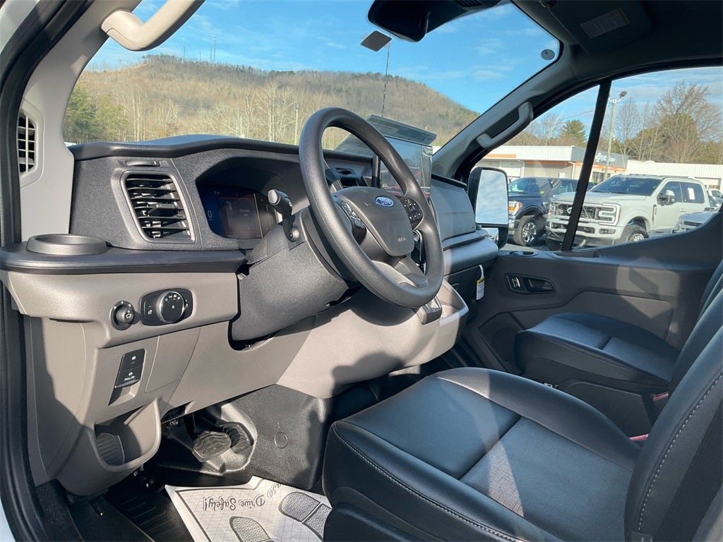 2026 Ford Transit LOW ROOF