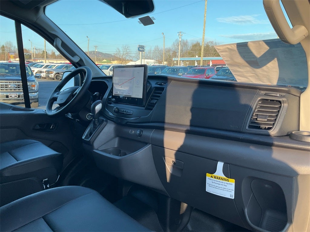 2026 Ford Transit-250 Base LOW ROOF