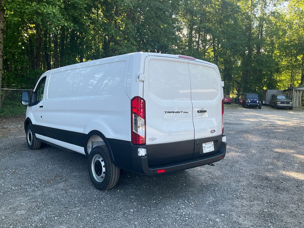 2026 Ford Transit-250 Base LOW ROOF