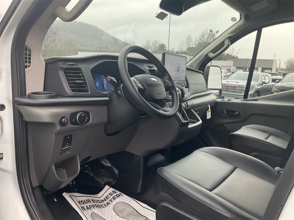 2026 Ford Transit-250 Base LOW ROOF
