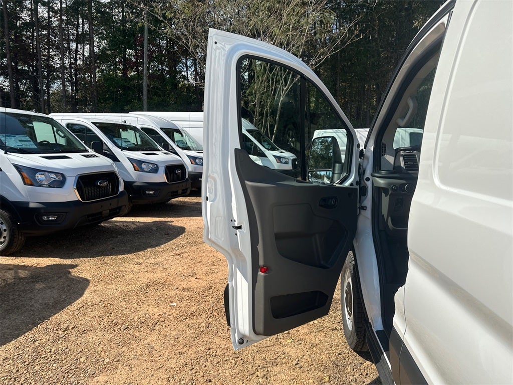 2026 Ford Transit LOW ROOF