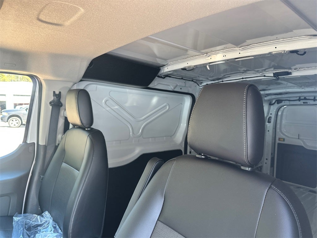 2026 Ford Transit LOW ROOF