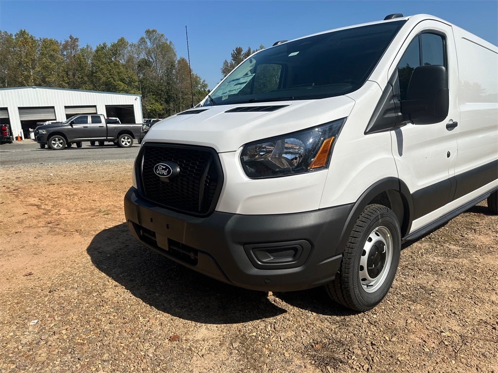 2026 Ford Transit LOW ROOF