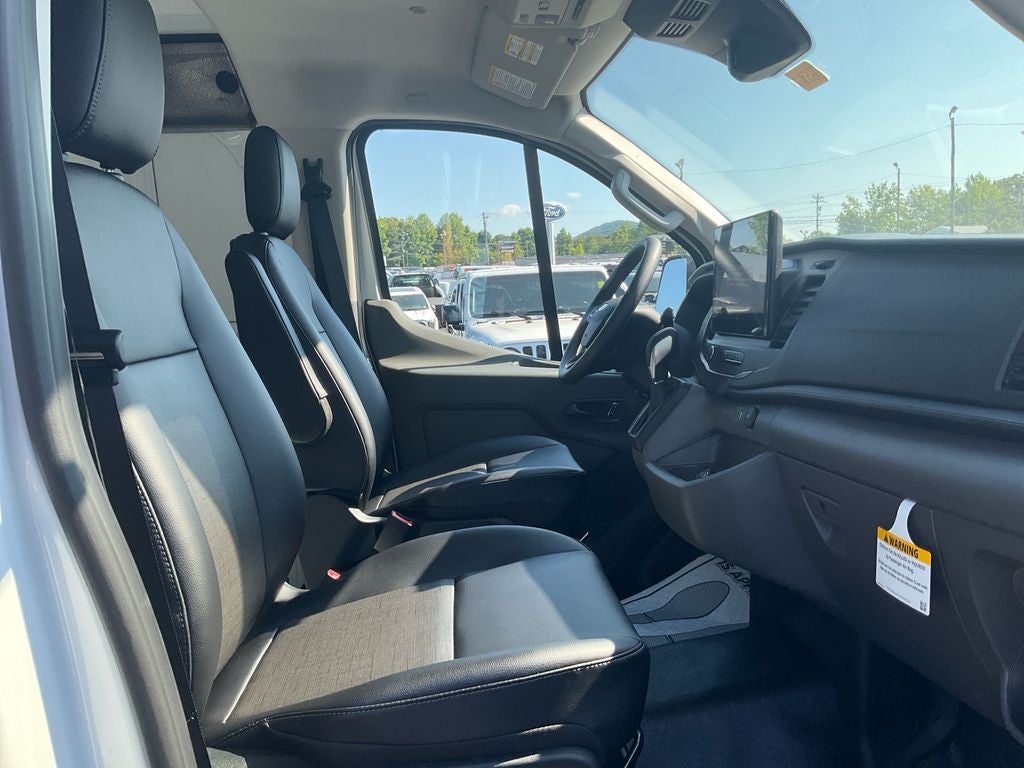 2026 Ford Transit-250 Base LOW ROOF