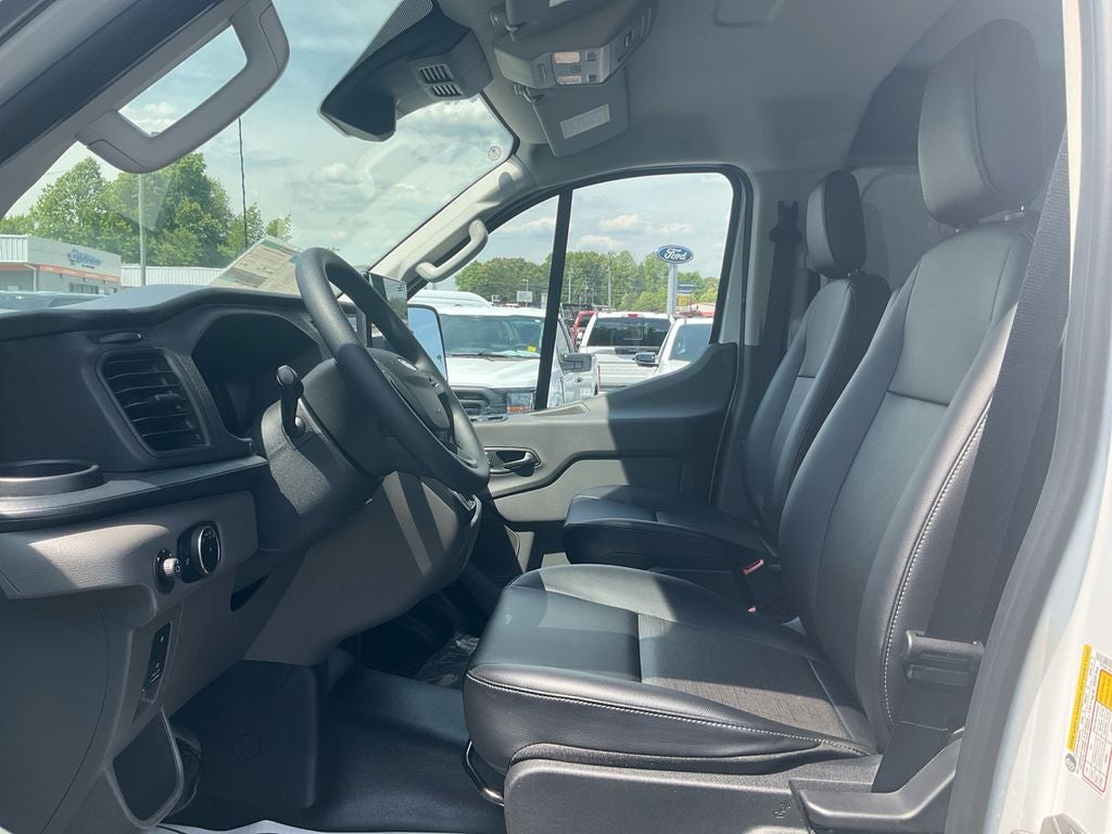 2026 Ford Transit-250 Base LOW ROOF