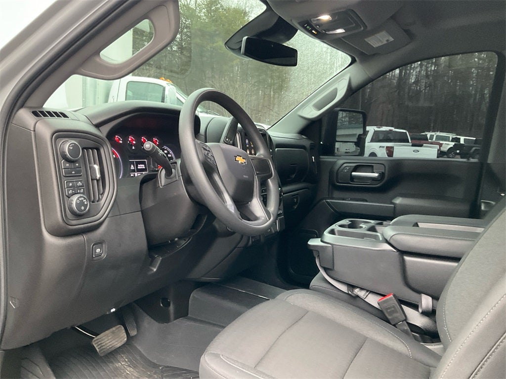 2025 Chevrolet Silverado 2500HD Custom