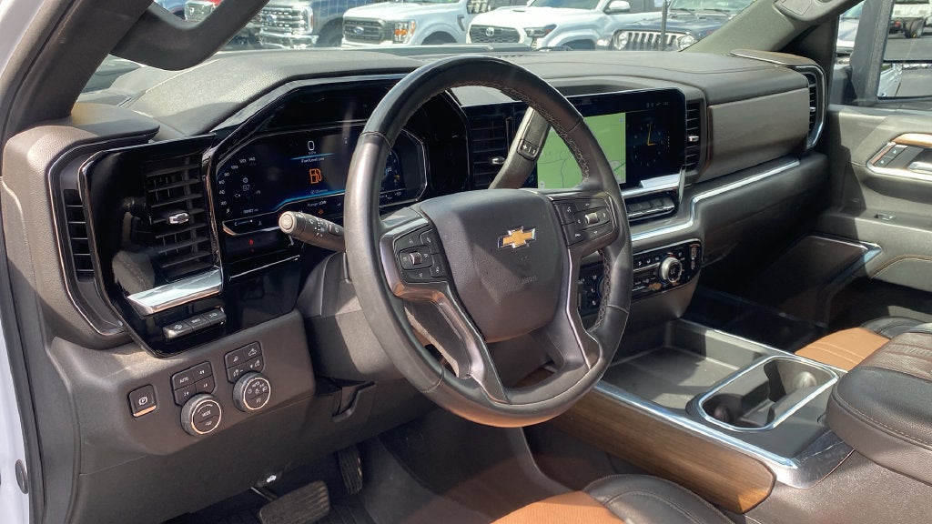 2025 Chevrolet Silverado 3500HD High Country