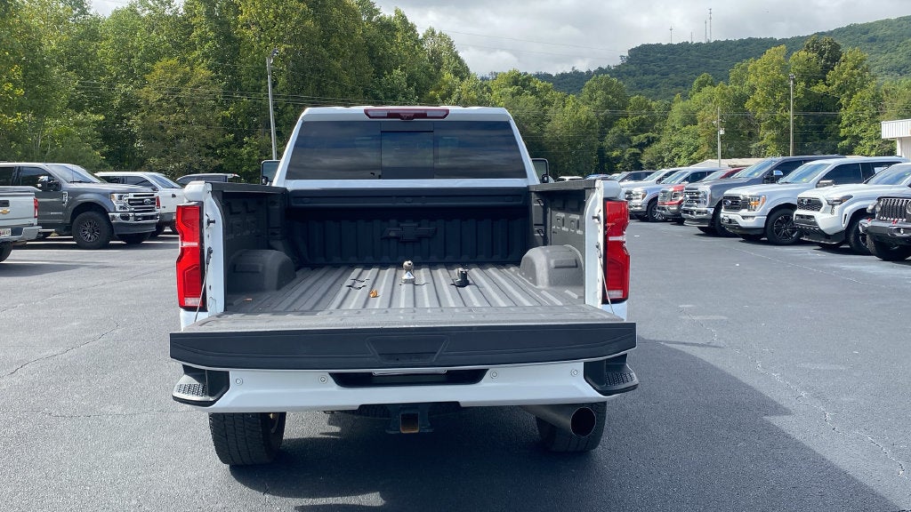 2025 Chevrolet Silverado 3500HD High Country