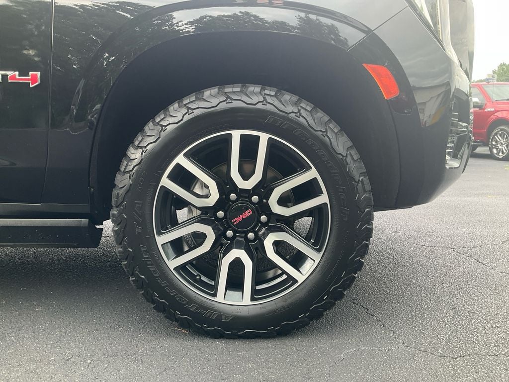 2023 GMC Yukon AT4