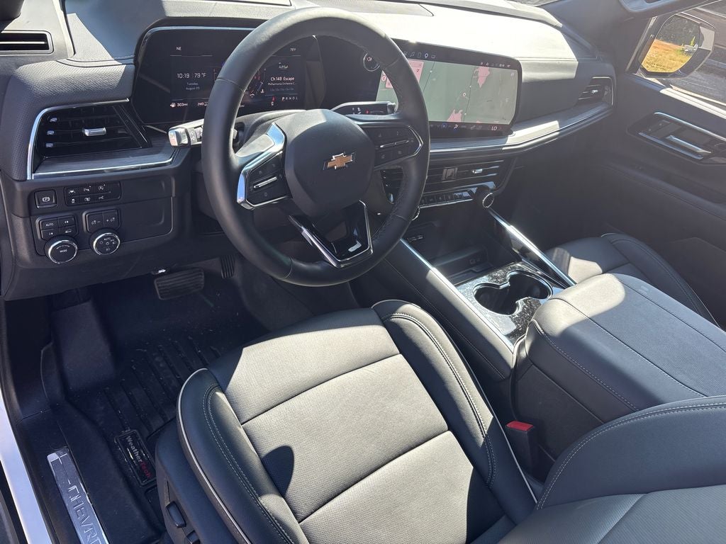 2025 Chevrolet Suburban Premier