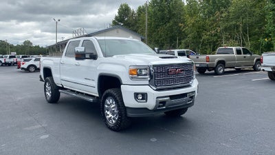 2019 GMC Sierra 2500HD Denali