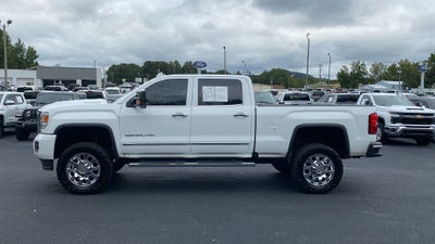 2019 GMC Sierra 2500HD Denali
