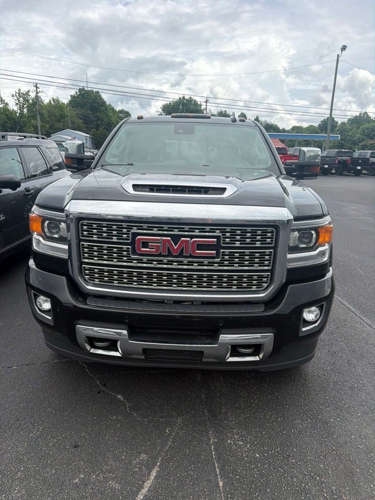 2018 GMC Sierra 2500HD Denali