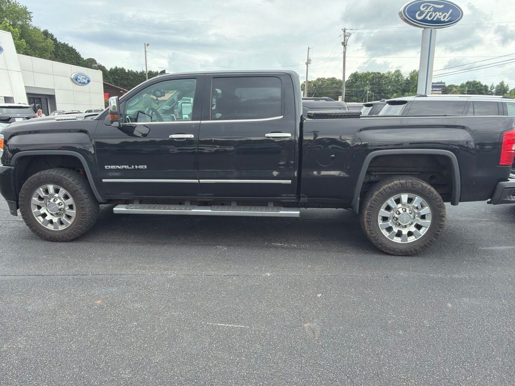 2018 GMC Sierra 2500HD Denali